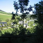 Vendégház & Latroepchen 3*