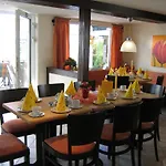 & Latroepchen