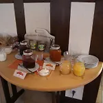 & Latroepchen Vendégház 3*