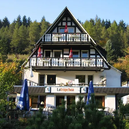 Vendégház & Latroepchen