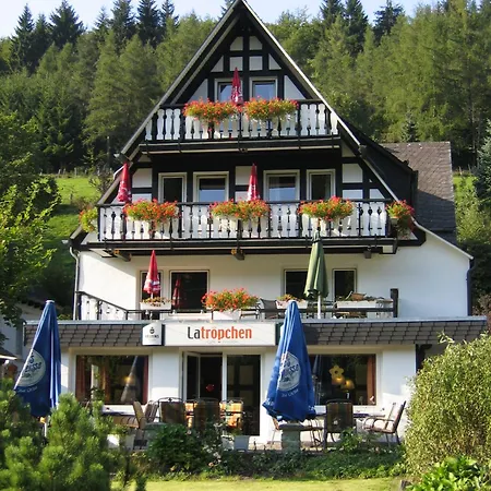 Vendégház & Latroepchen Schmallenberg